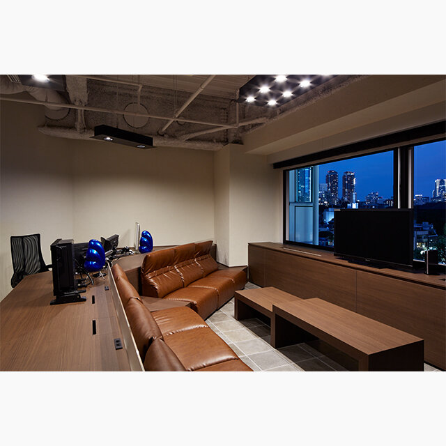 PLAZA OFFICE
