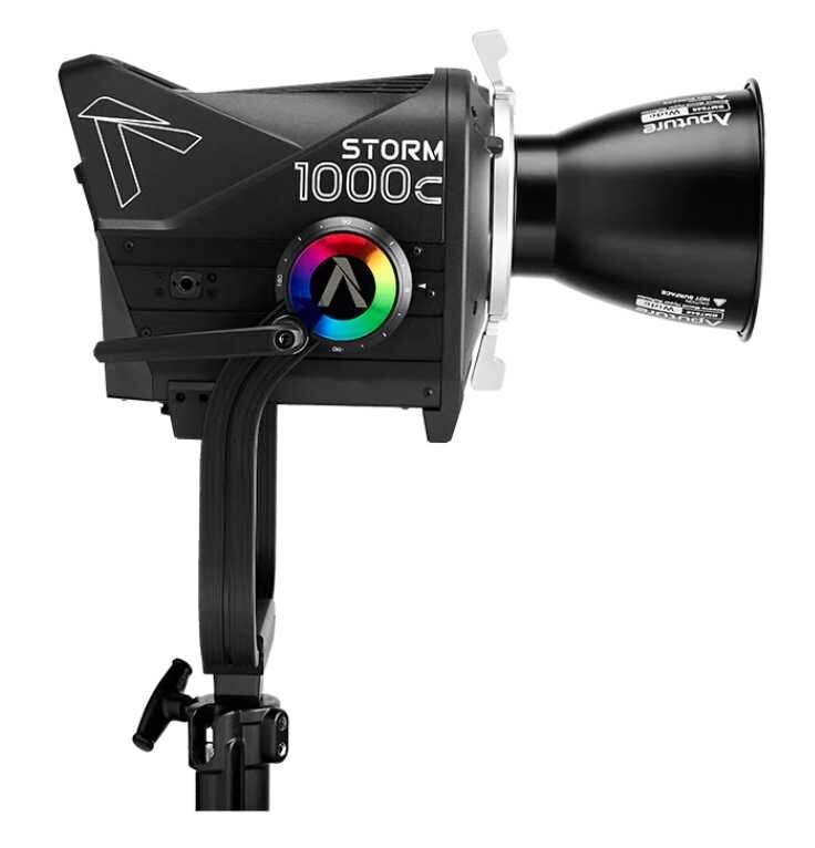 Aputure STORM 1000c