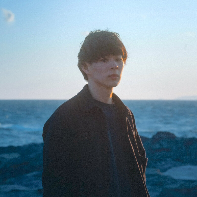 井内 俊之介