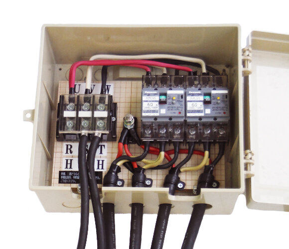 漏電遮断機BOX