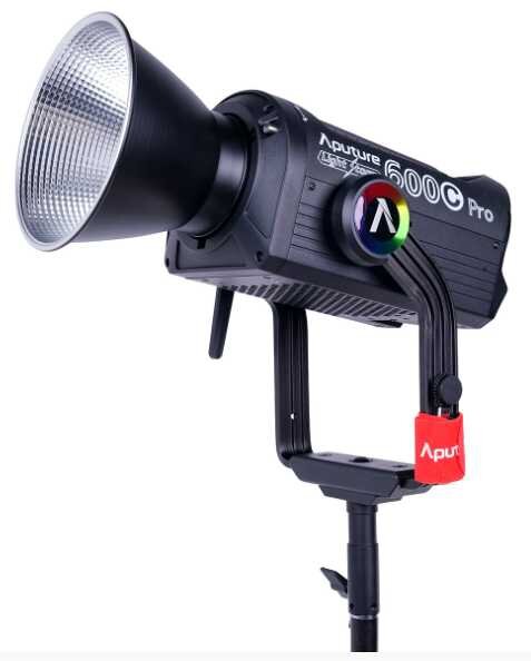 Aputure LS 600c